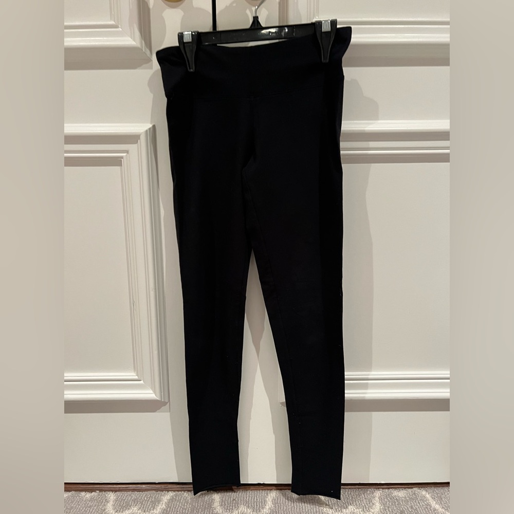 aritzia TNA leggings